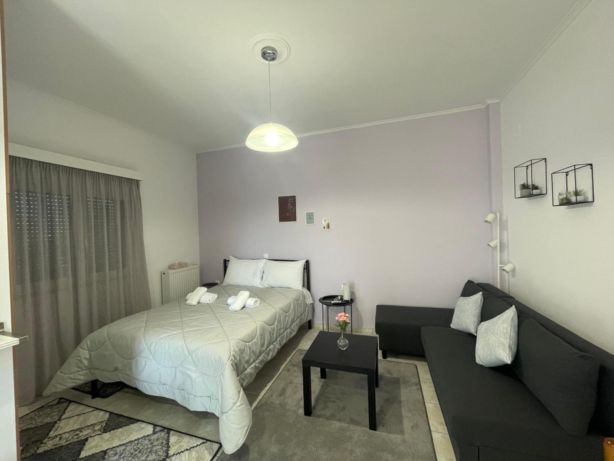 Flo'S Apartments Mesolóngion 외부 사진